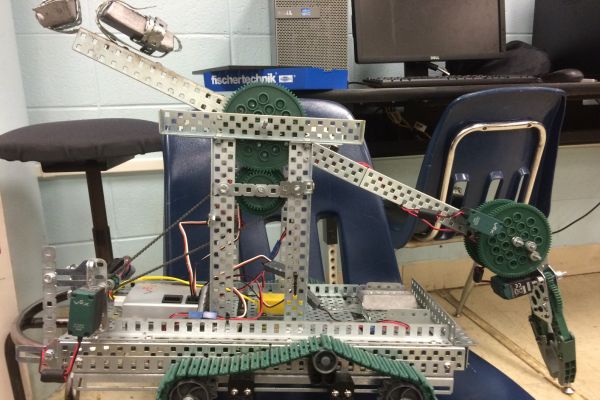 NEW MOBILE ROBOTICS TECHNOLOGY HELPS STUDENTS CREATIVITY SKILLS -- Centrals robotics team competes with robotic technology through Skills USA. 