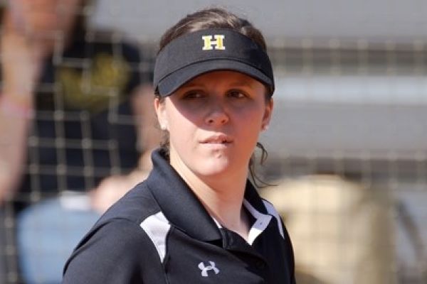 GET+YOUR+HEAD+IN+THE+GAME++--+Central+alumnus%2C+Ashley+Harper%2C+continues+her+love+for+softball+as+head+coach+at+Hixson+High+School.