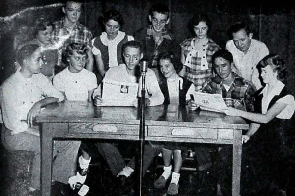 CENTRAL 1952-1953 ANNOUNCERS CLUB -- Gene Goodner, Kenneth Burns, Carrol Norrell, Pat Armstrong, Mary Becker, Charles Cooper, Rita Williams, Jean Hixon, Maureena Reid, Vance Fry, George Grey, and Lesilie Greenburg are members of the club.