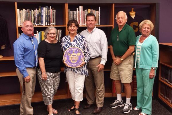 ALUMNI SPOTLIGHT: MRS. JUDY PHILLIPS CONTINUES TO SHOW HER SUPPORT FOR  CENTRAL -- Mr. King poses for a picture with Mrs. Judy PhillIps (far right) and the rest of the Alumni officers. 