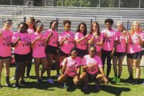 POWDERPUFF GAME CANCELED DUE TO LACK OF PARTICIPATION -- Juniors pose for the 2016 Powderpuff game. 