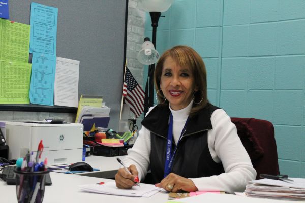 LONGTIME COUNSELOR KAREN ATKINS RETIRES AFTER 37 YEARS AT CENTRAL -- Ninth grade counselor, Karen Atkins, working at her desk. 