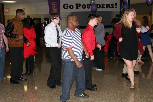 CENTRAL TO HOST ITS SIXTH ANNUAL CDC PROM WITH THE HELP OF STUDENT VOLUNTEERS -- Students dance the night away at the 2018 CDC prom, which was made possible by generous student volunteers.