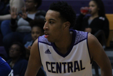 Athlete Spotlight: Alfonso Few Leads Underclassmen through His Commitment and Hard Work