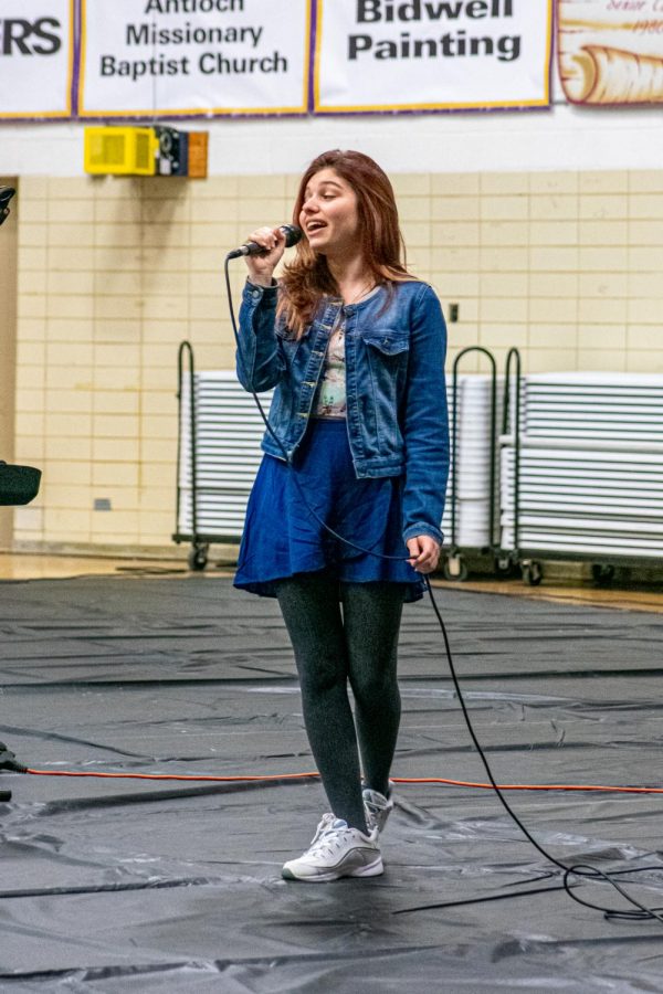 May Soares sings Bubbly at the Central Talent show.