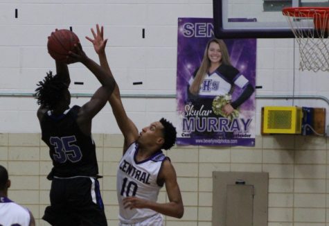 Boys’ Basketball Team Focused on Growth this 2019-2020 Season