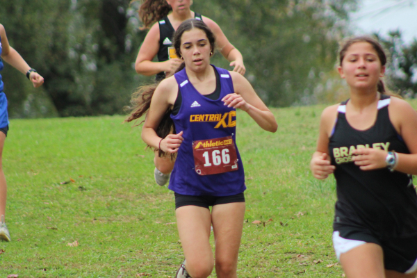 PHOTO GALLERY: CENTRAL CROSS COUNTRY FOR 2020-21 SEASON -- Junior Kendra Jones works hard to finish her run. 