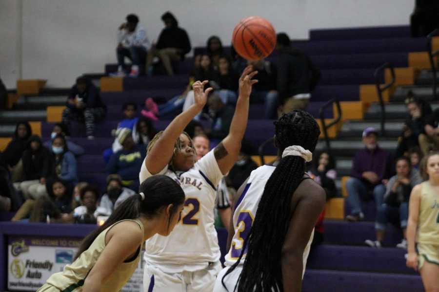 LADY POUNDERS TAKE TOUGH LOSSES AGAINST DISTRICT RIVALS -- Janaye Parker at the free throw line. 