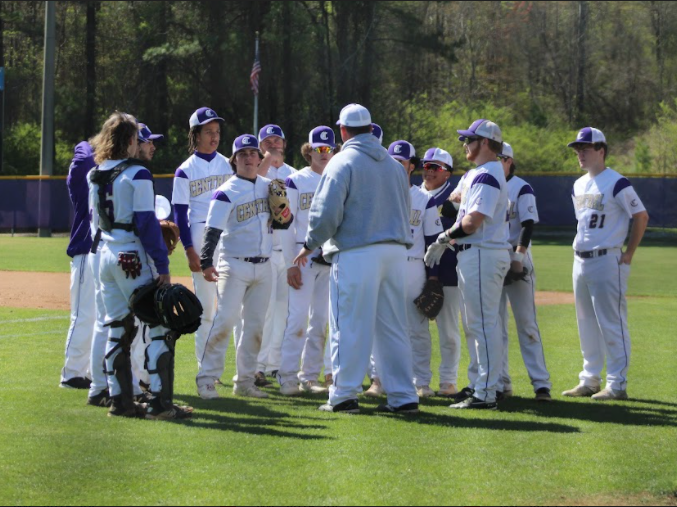 BASEBALL STARTS PREPARING FOR 2022 SEASON -- The 2021 team pictured during a mound visit during the Central Invitational tournament. 