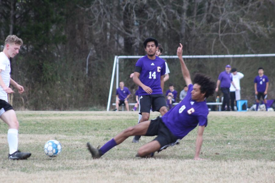GETTING+HIS+KICKS+--+Junior+Tyson+Dean+steals+the+ball+way+from+a+Sequatchie+Indian+in+a+recent+match.