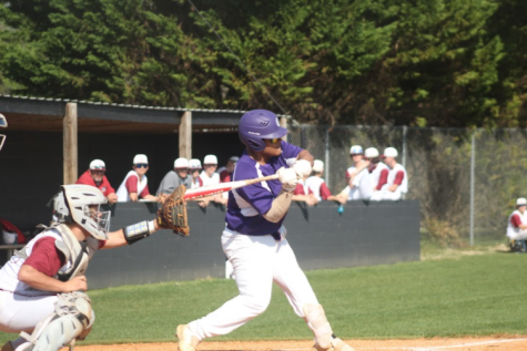 BASEBALL SECURES THREE WINS IN A ROW -- Senior Kion Jones at the plate for the Pounders. 