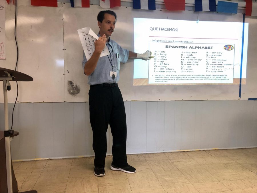 A WARM WELCOME TO CENTRAL HIGH SCHOOLS NEW SPANISH TEACHER, SENOR HALE- Spanish teacher, Senor Hale teaching his third period Spanish class.