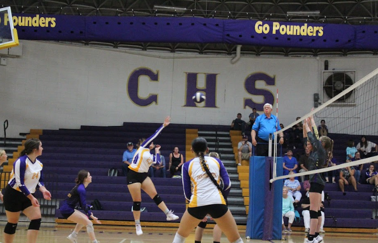 CENTRALS 2022-2023 VOLLEYBALL SEASON BEGINS -- Senior, Hannah OKelley, hitting the ball to Sequatchie County High School