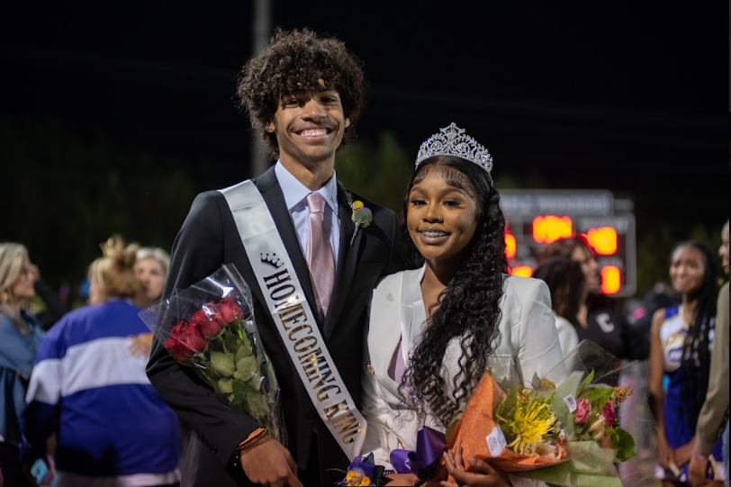CENTRAL+HIGHS+2022-23+HOMECOMING+KING+AND+QUEEN+ARE+CROWNED-+Pictured+above+is+senior+Tyson+Dean+%28Left%29%2C+and+Lakiyah+Byrd+%28Right%29+Centrals+homecoming+king+and+queen+for+the+2022-23+school+year.